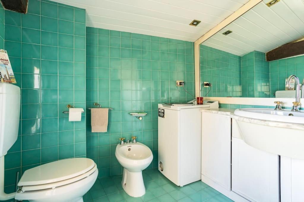בולוניה Lovely One-Bedroom Attic In An Ancient Village מראה חיצוני תמונה