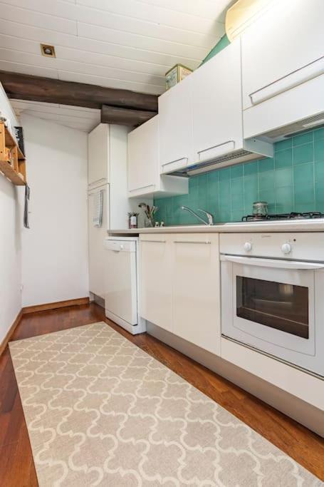 בולוניה Lovely One-Bedroom Attic In An Ancient Village מראה חיצוני תמונה